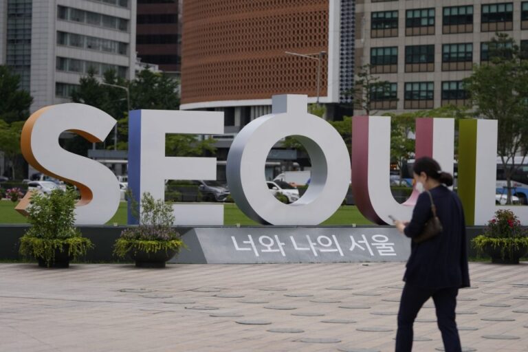 South Korea reports over 1,200 new COVID-19 cases amid slow vaccination rate