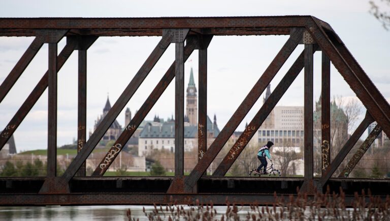 Rehab for Prince of Wales bridge between Ottawa-Gatineau pegged at $22.6M