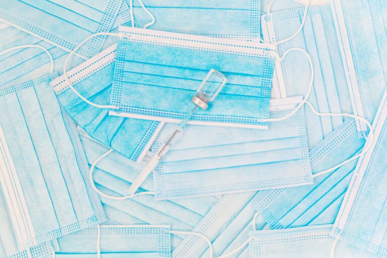 COVID-19: Lowest daily cases of 2021 as 500K fully vaccinated in Saskatchewan