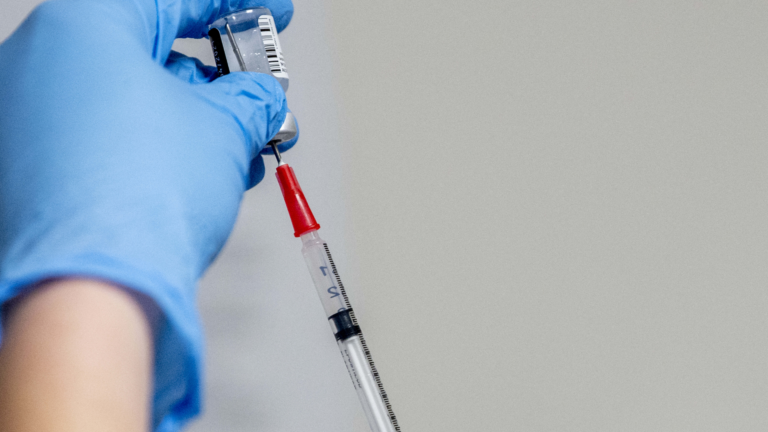 ‘The next few months will be critical’: Manitoba pushes to reach those leery of COVID-19 vaccine