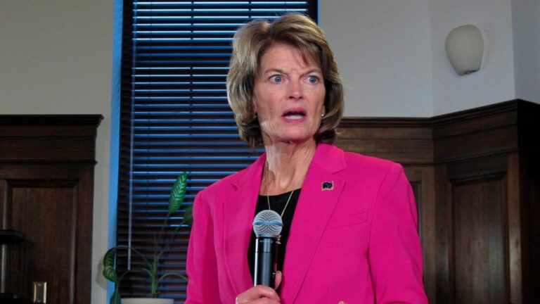 Alaska GOP leaders endorse challenger to US Sen. Murkowski