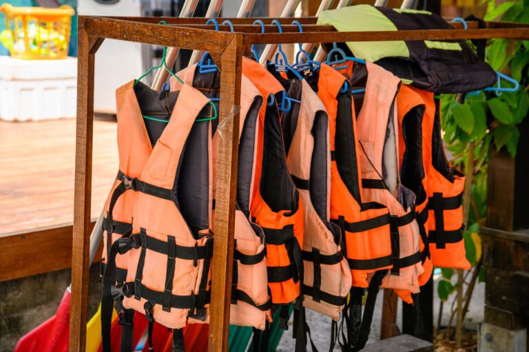Quebec first responders concerned by dozens of close drowning calls in June
