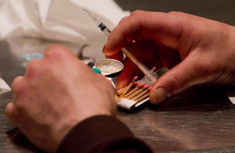Thousands more Canadians died than expected during first 12 months of pandemic