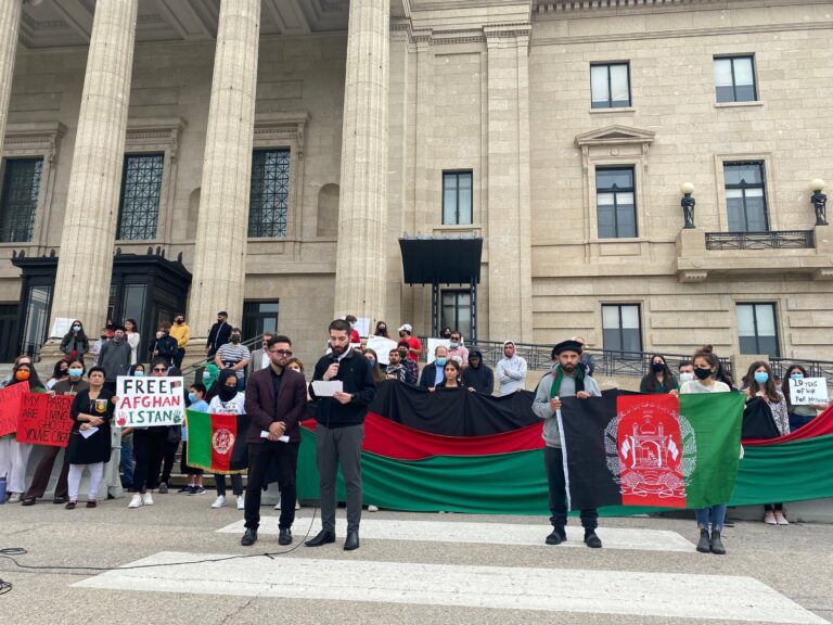 Winnipeggers rally to raise awareness about Afghanistan crisis
