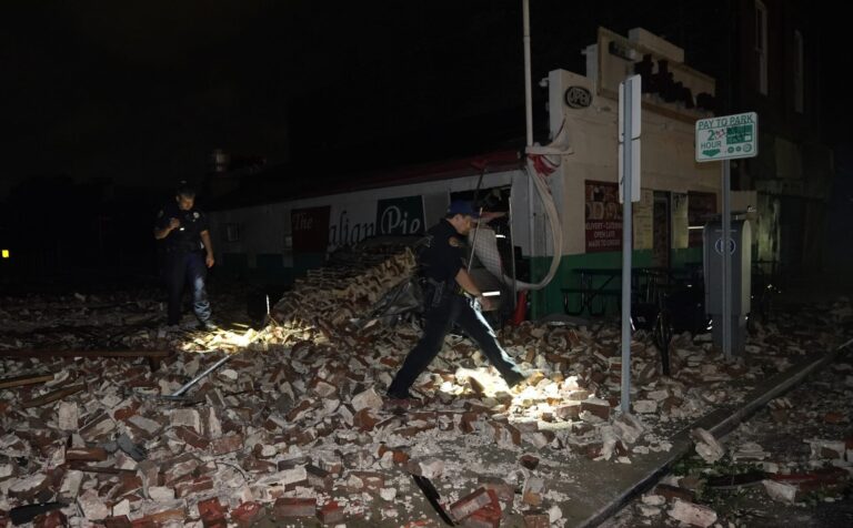 New Orleans, other communities could be without power for weeks after Hurricane Ida