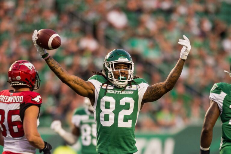 Bombers sign former CFL All-Star receiver Roosevelt