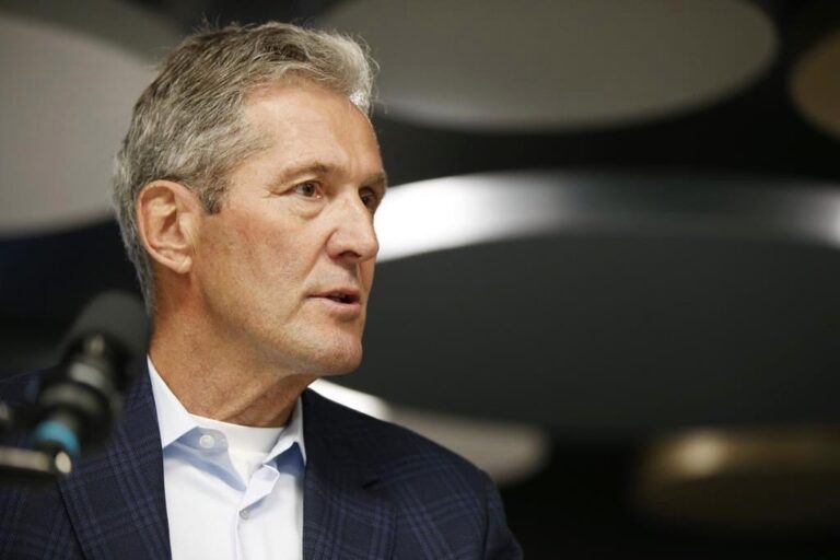 Manitoba Premier Brian Pallister looks back on career before stepping down Wednesday