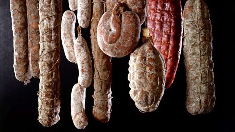 CDC investigates salmonella outbreak linked to Italian-style meats across 17 states