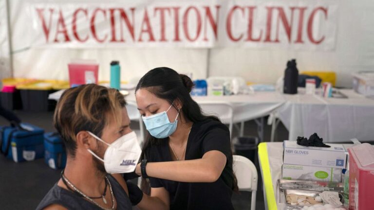More Americans getting vaccinated following full FDA approval of Pfizer vaccine