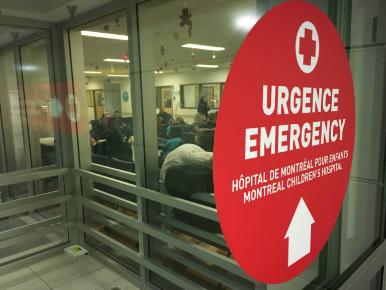New phone service aims to help Montreal families quickly book medical appointments for kids