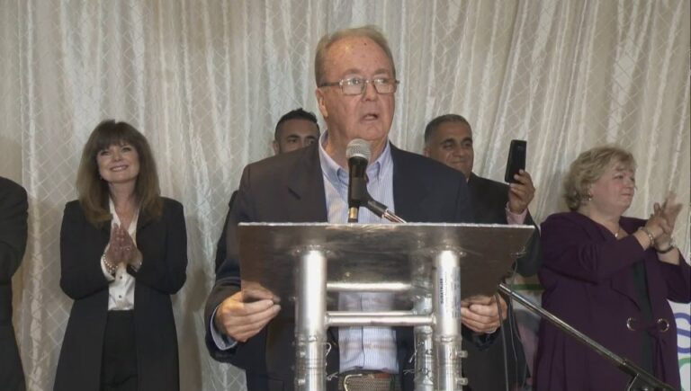 Surrey, B.C. mayor says he was ‘assaulted and run over’ at pro-RCMP petition event