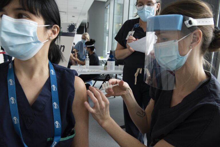 Appeal for more time as Quebec holds firm on mandatory COVID-19 vaccination for health workers