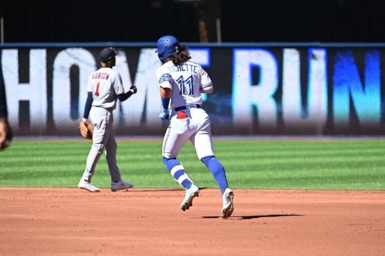 Toronto Blue Jays win 5-3 to wrap home series with Minnesota Twins