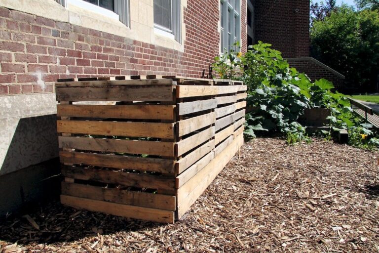 City of Winnipeg giving away free compost
