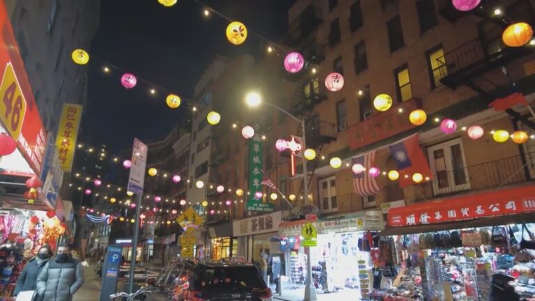 ‘Good to have hope’: Businesses prepare for Vancouver’s first-ever ‘Light Up Chinatown!’