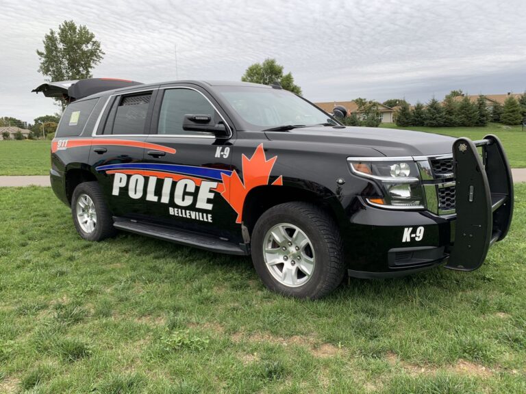 Woman armed with knife at Quinte Mall arrested without incident: Belleville police