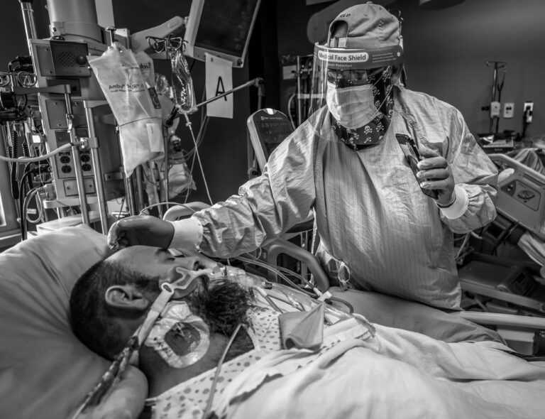 ‘We weren’t thinking about other people’: unvaccinated Alberta man on his time in ICU with COVID-19