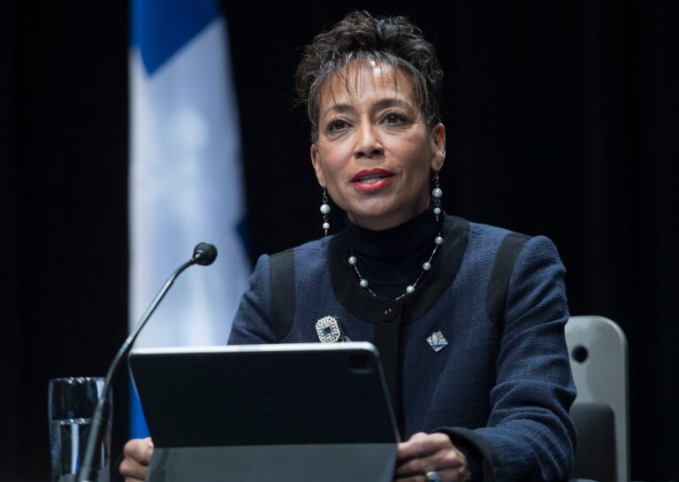 Quebec immigration, international relations minister taking time off for back injury