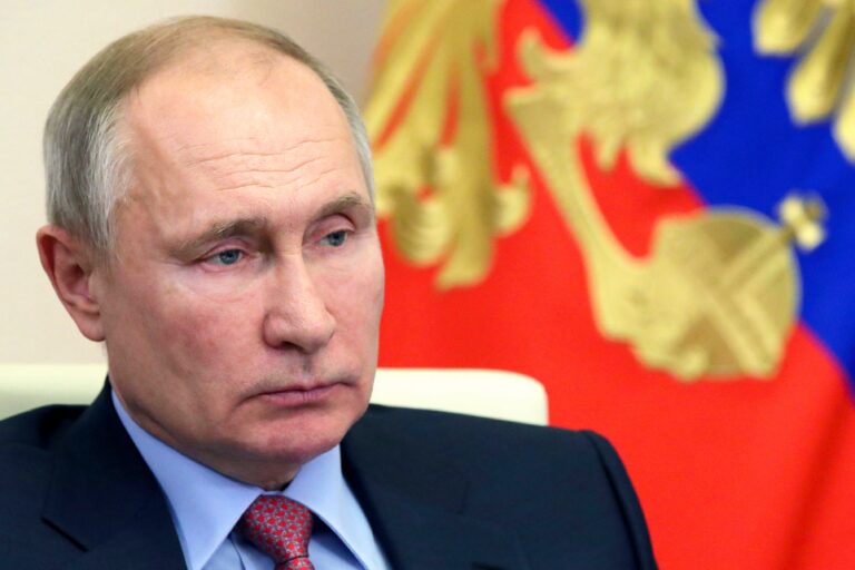Vladimir Putin self-isolating amid COVID-19 outbreak in inner-circle