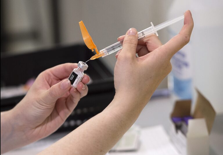 Ontario website to access COVID-19 vaccine receipts temporarily down as certificate program in effect