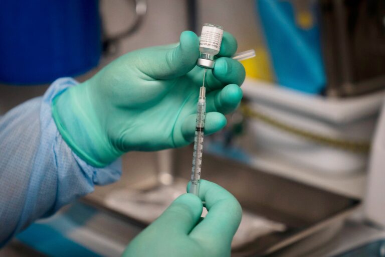 Unvaccinated 11 times more likely to die from COVID-19: CDC