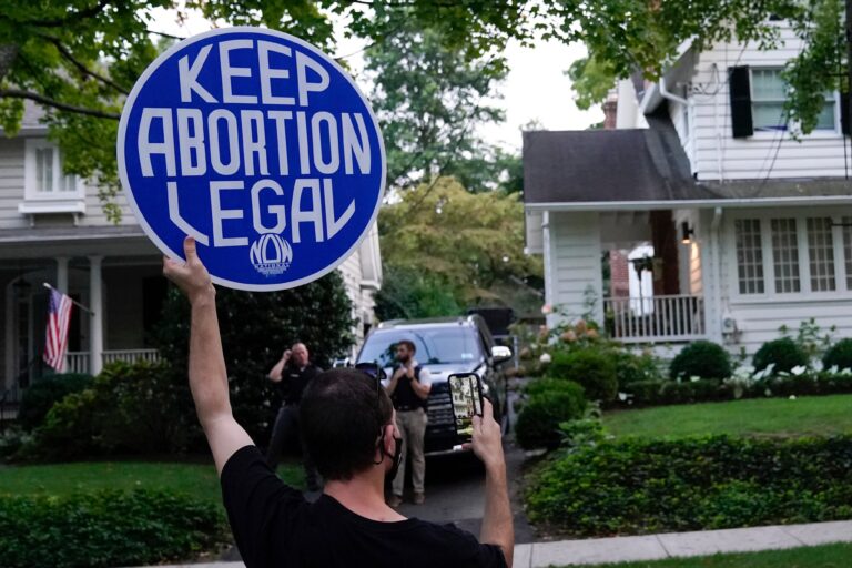 Biden administration asks U.S. court to block enforcement of Texas abortion law