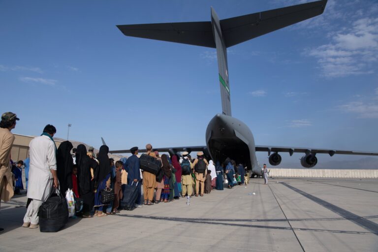 ‘We are ready to step up’ Winnipeg organization helps Afghan evacuee family resettle