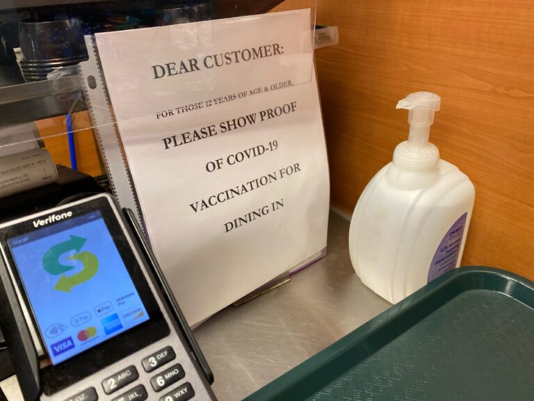 Guelph police respond to 1 complaint as COVID-19 vaccine certificate program launches