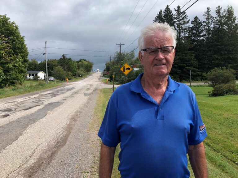Sussex-area man laments speedy neighbourhood traffic