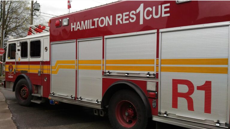 Hamilton Mountian townhome suffers ‘significant’ damage in multiple alarm blaze