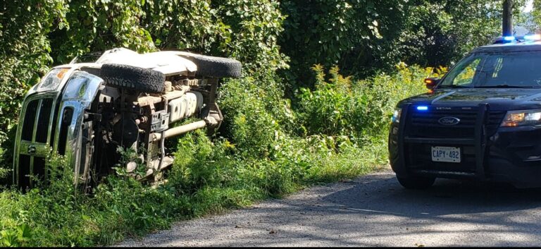 2 Peterborough theft suspects ram police cruiser, crash vehicle in ditch near Bailieboro: OPP