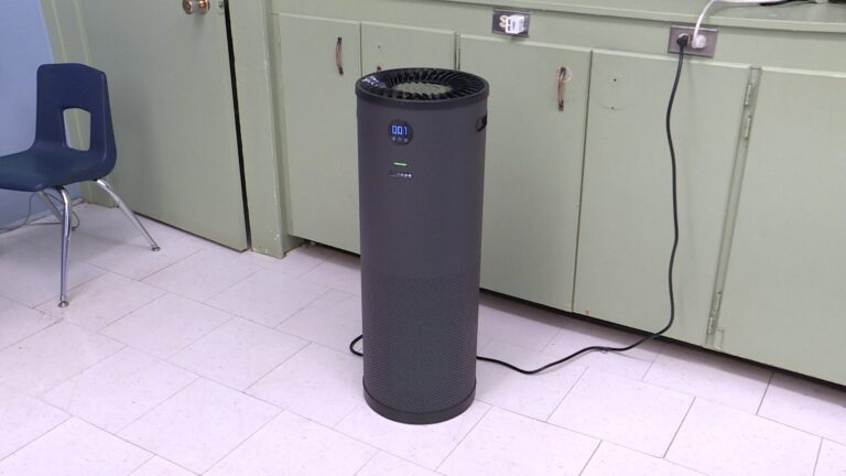 Kingston alternative school meets fundraising goal to put air purifiers in classrooms