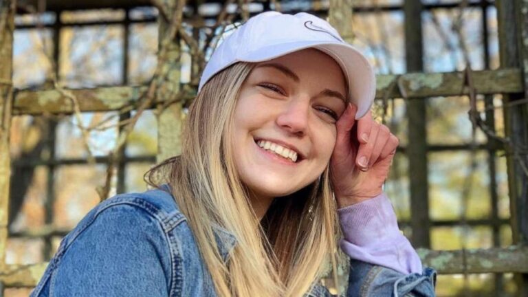 22-year-old vanishes while documenting cross-country trip with boyfriend