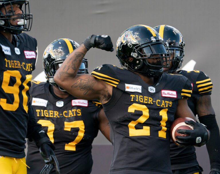 Stellar defensive effort leads Hamilton Tiger-Cats over Calgary Stampeders