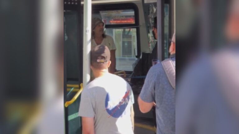 ‘I don’t care, stay home’: B.C. transit passenger refuses to wear a mask or get off bus
