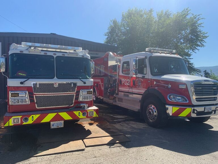 Suspicious fire doused in loading dock of West Kelowna Walmart