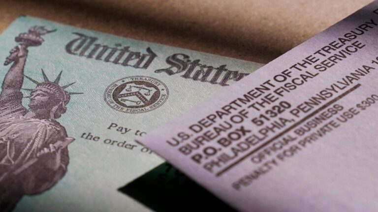 White House, business groups tangle over Biden tax increases