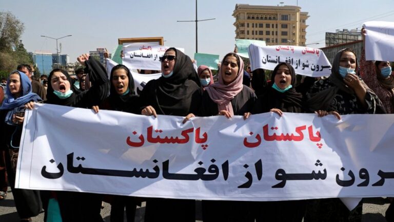Taliban fire in air to disperse protesters, arrest reporters