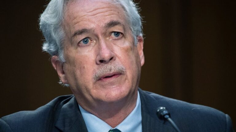Officer accompanying CIA chief develops ‘Havana’ symptoms