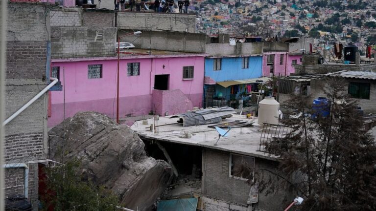 Search in Mexico hill collapse slowed by fears of landslides
