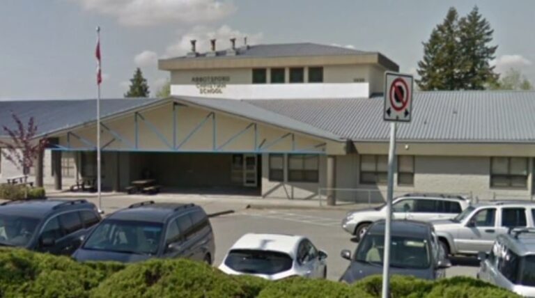 Abbotsford Christian School shifts to online learning amid rise in COVID-19 cases