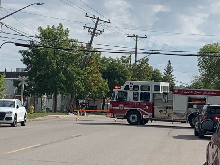 Portion of 105th Street closed after car collides with power pole: Saskatoon police