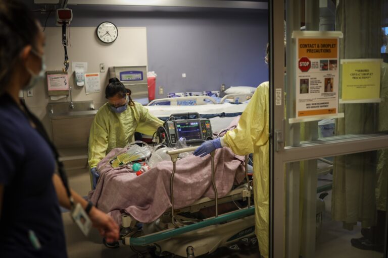 Burnt-out health-care workers prepare to take on Alberta’s COVID-19 patients