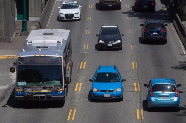 Report recommends tax for new vehicles, overnight parking permits in Vancouver