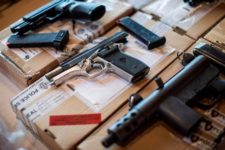 Who should you vote for if you’re for, or against, stricter gun control?