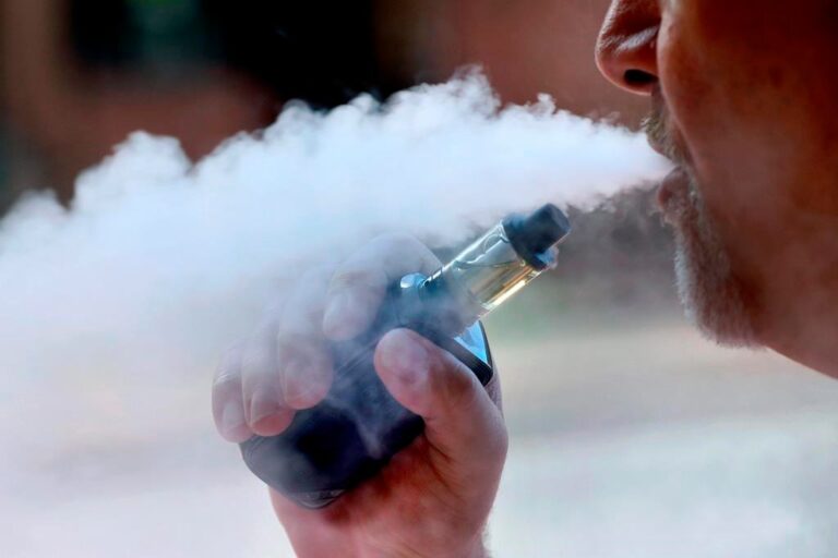 Alberta vape shop turns to age-gating to discourage youth from vaping