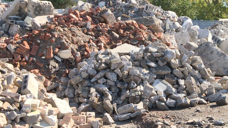 Kingston, Ont. company to recycle much of demolished Prince Edward County heritage buildings
