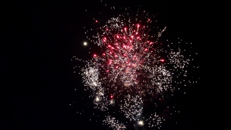 City of Waterloo narrows timeframe for firework use