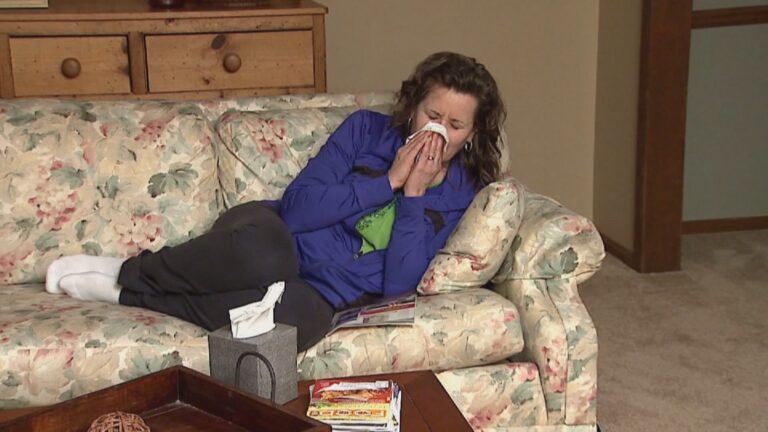 Pharmacists fear busy flu season while COVID-19 cases rise