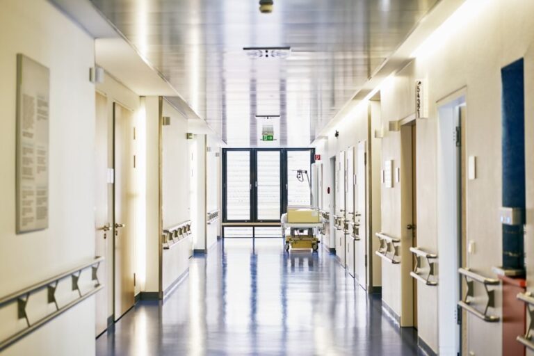 Saskatchewan adds 499 COVID-19 cases, 228 currently in hospital